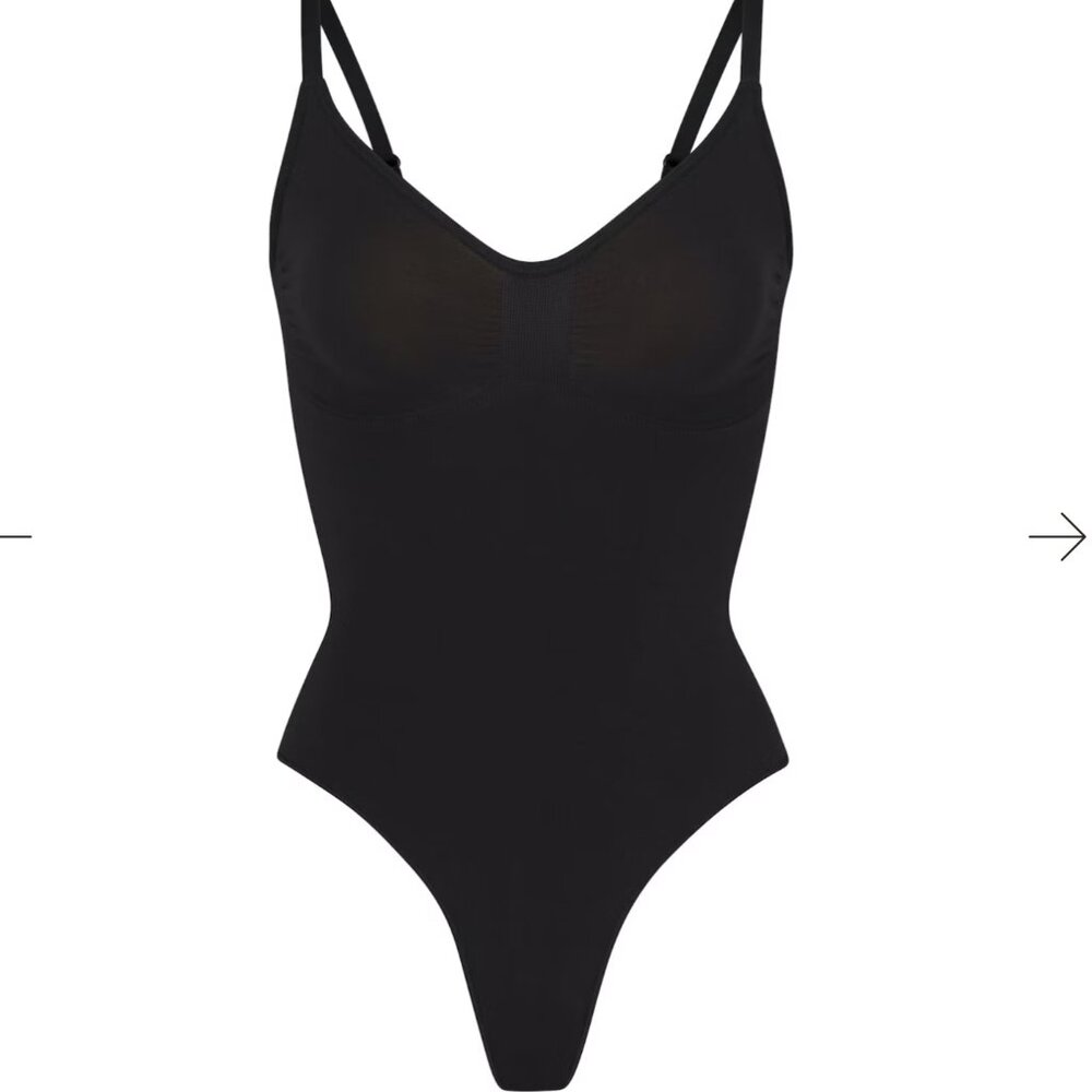 NWT SKIMS Viral Seamless Sculpt Thong Bodysuit Black Onyx Size M